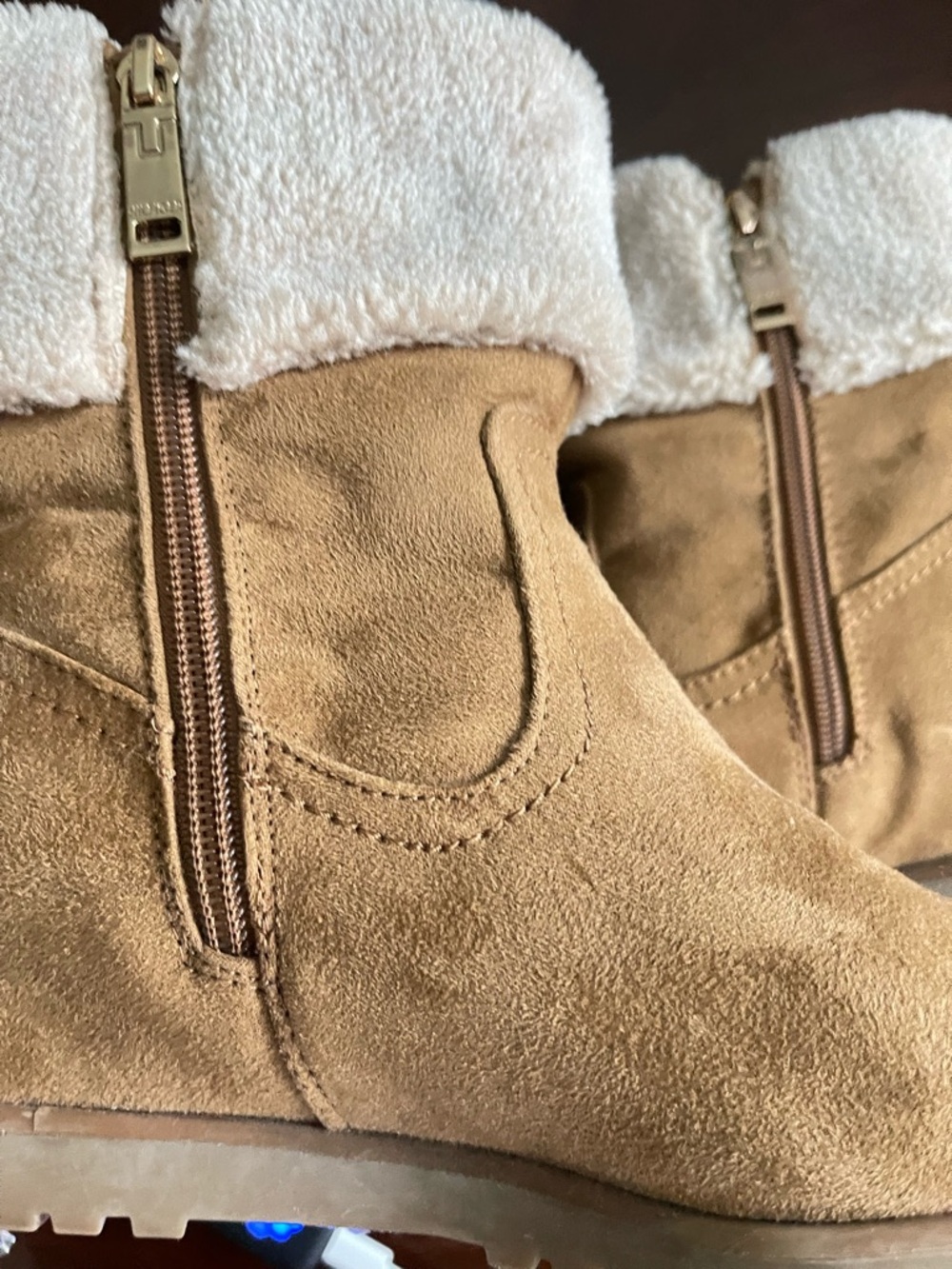 Tommy Hilfiger Tan Suede Shearling-Lined Ankle Boot - Picture 4 of 10